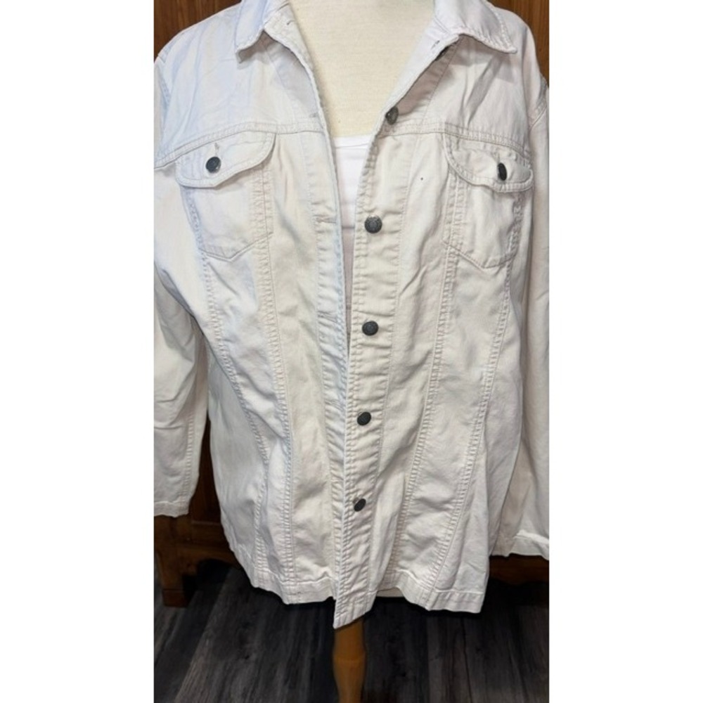 Chico's Size 3 Ivory Denim Jacket | Button Front | Lightweight Utility Style - Picture 4 of 7